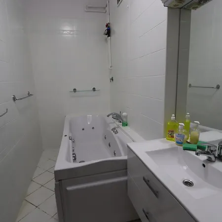 Fantastic-inn - Warecka Варшава